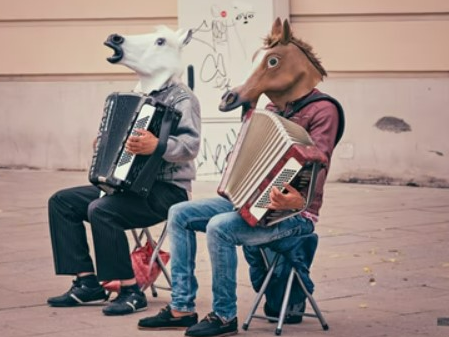 Too Horses Band
Playing Tonight!!!